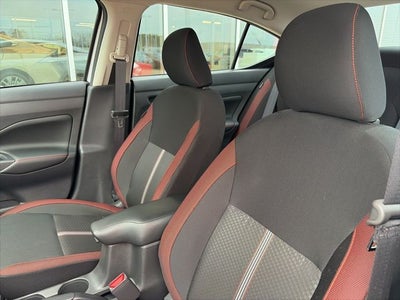 2025 Nissan Versa 1.6 SR