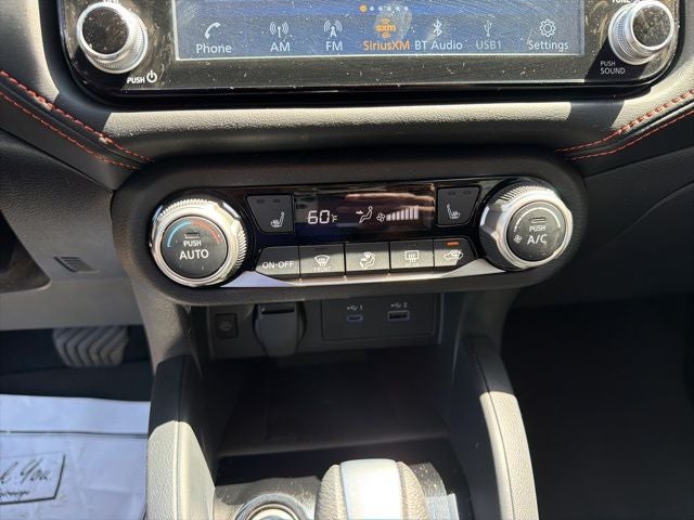 2025 Nissan Versa 1.6 SR