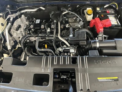 2025 Nissan Kicks SR