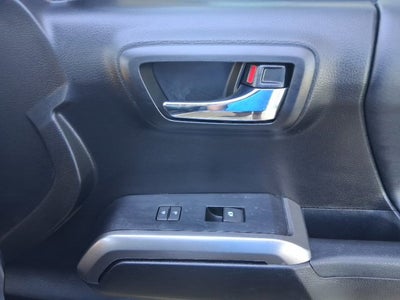 2021 Toyota Tacoma Limited V6