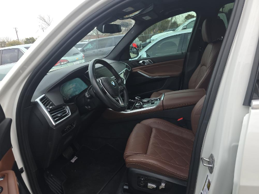 2023 BMW X5 sDrive40i