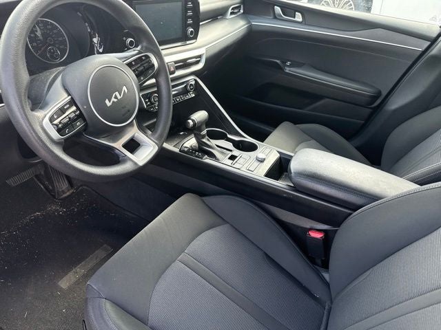 2022 Kia K5 LX