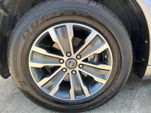 2017 Nissan Armada SL
