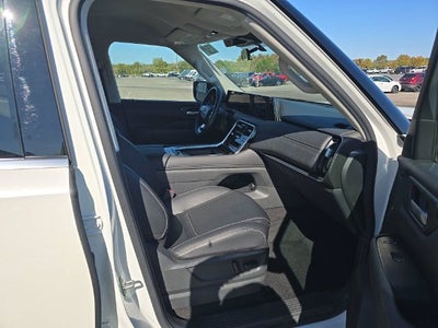 2026 Nissan Armada SV