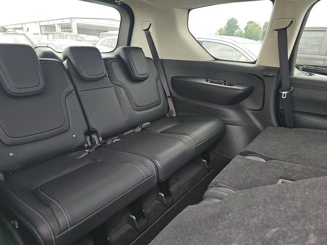 2025 Nissan Armada SV