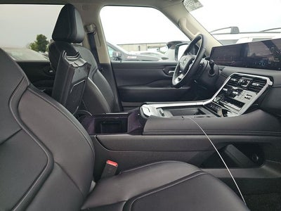 2025 Nissan Armada SV