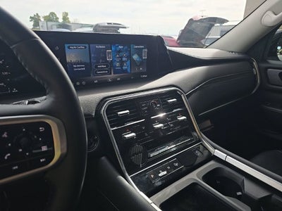2026 Nissan Armada SV