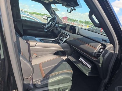 2025 Nissan Armada SL