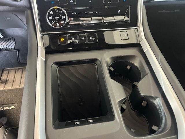 2025 Nissan Armada SL
