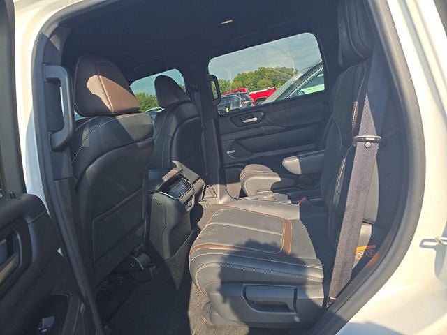 2025 Nissan Armada SL