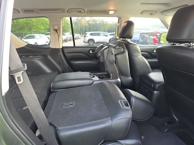 2021 INFINITI QX80 LUXE