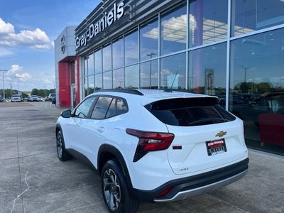 2024 Chevrolet Trax LT