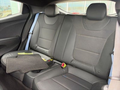 2022 Hyundai Veloster N Base