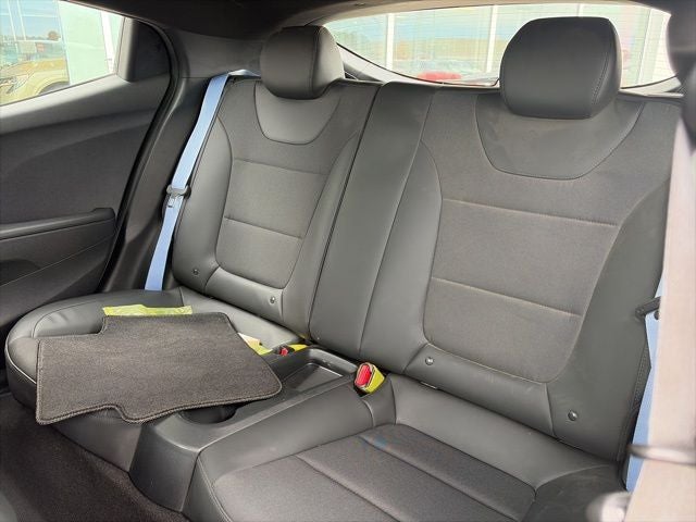 2022 Hyundai Veloster N Base