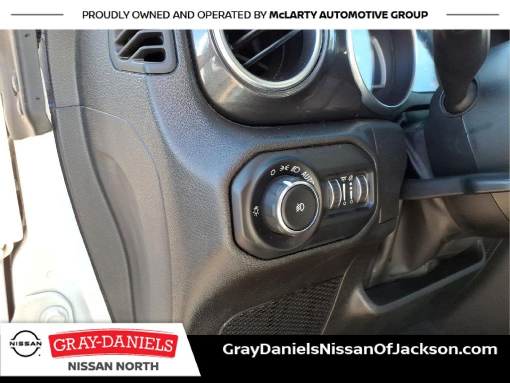 2022 Jeep Wrangler Unlimited Sahara Altitude