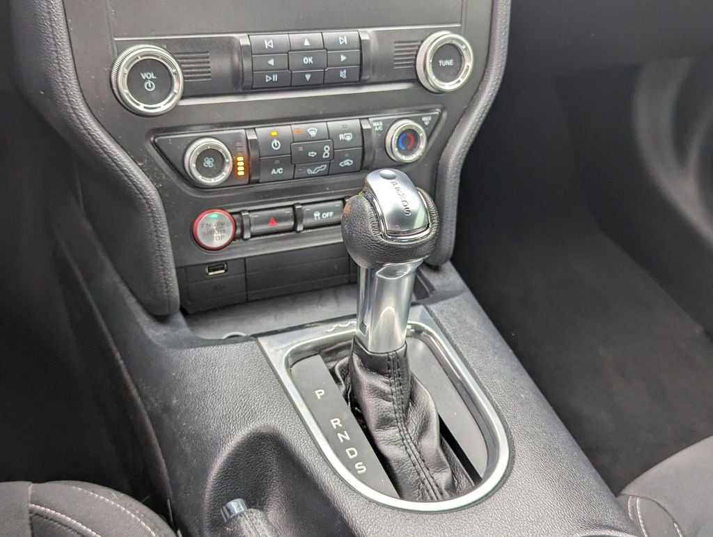 2021 Ford Mustang EcoBoost