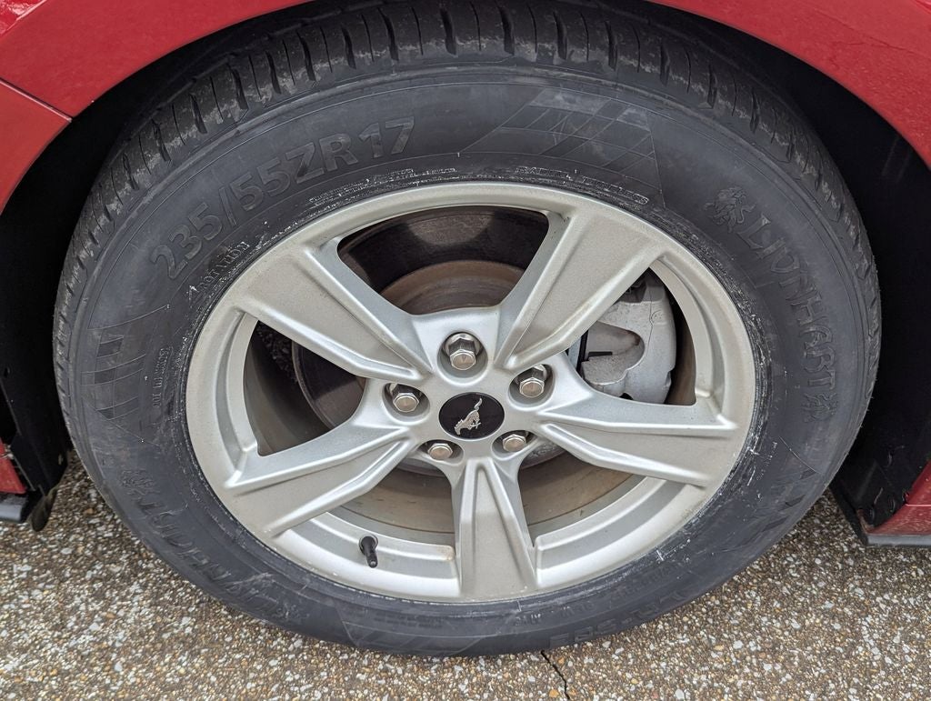 2021 Ford Mustang EcoBoost