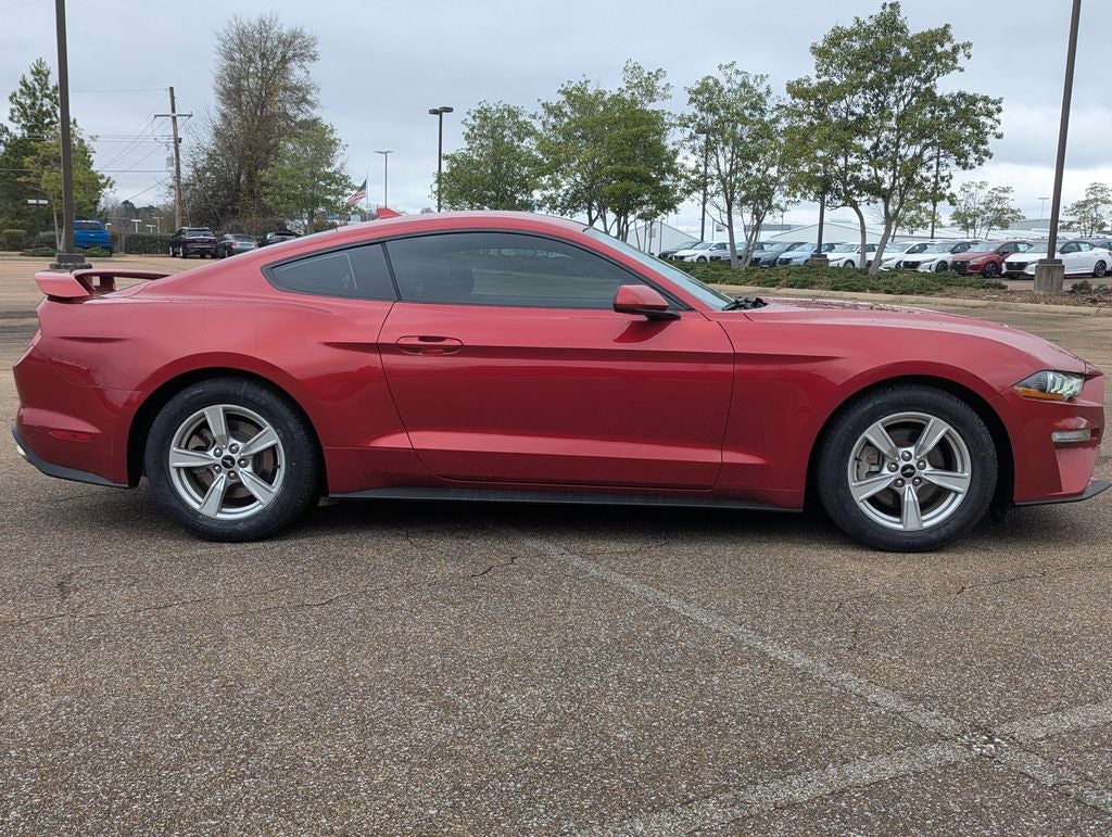 2021 Ford Mustang EcoBoost