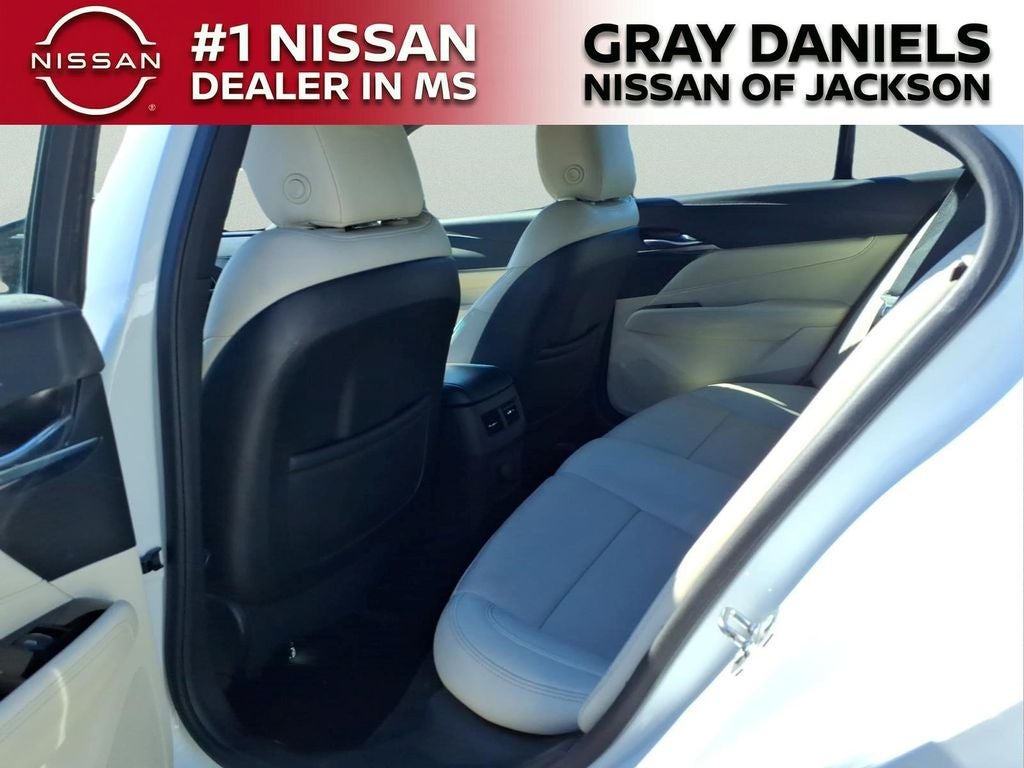 2023 Cadillac CT4 Premium Luxury