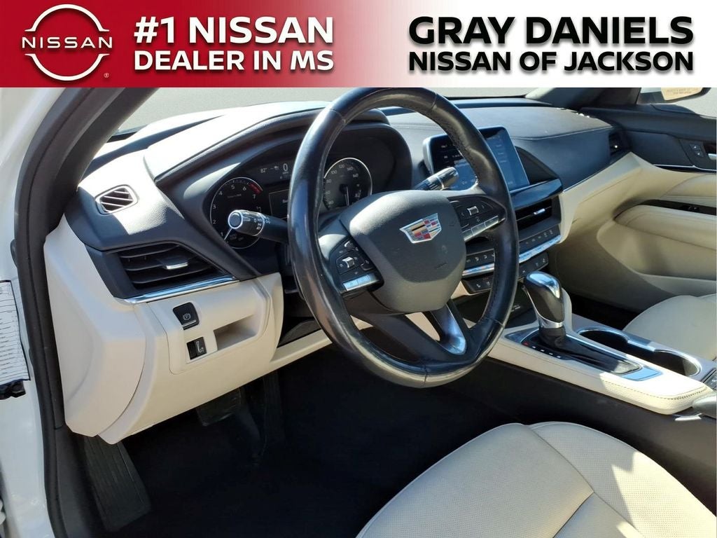 2023 Cadillac CT4 Premium Luxury