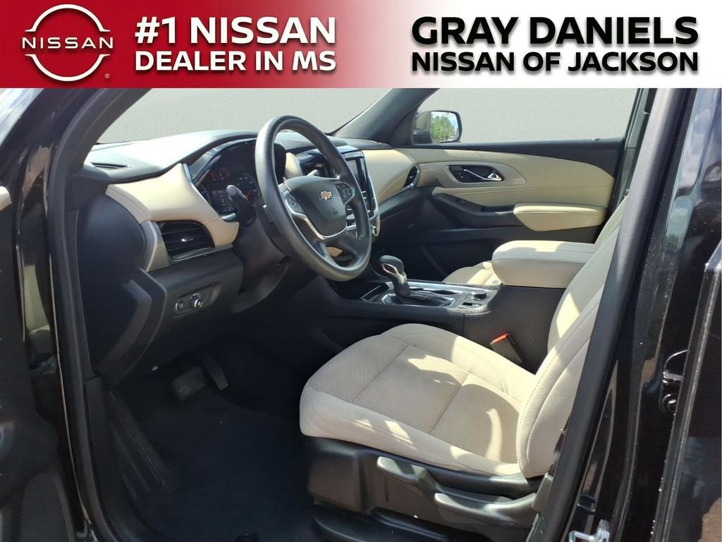 2022 Chevrolet Traverse LS