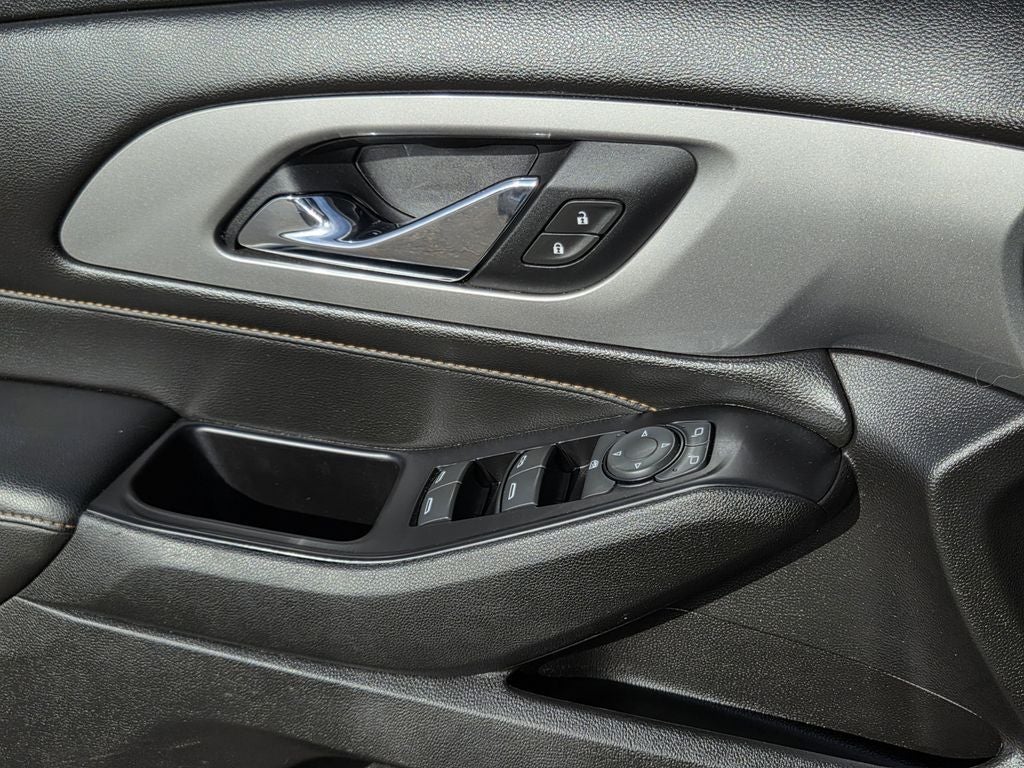 2018 Chevrolet Traverse LT Cloth w/1LT