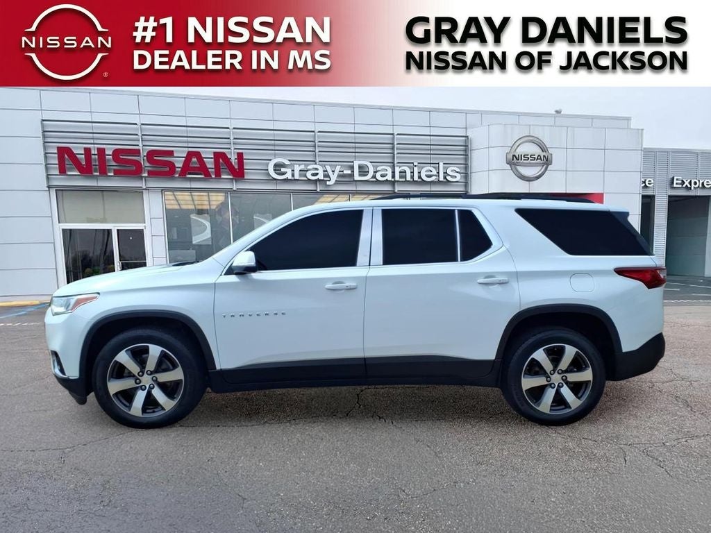 2021 Chevrolet Traverse LT Leather