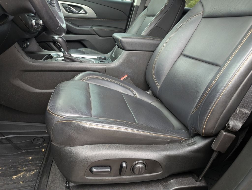 2020 Chevrolet Traverse RS