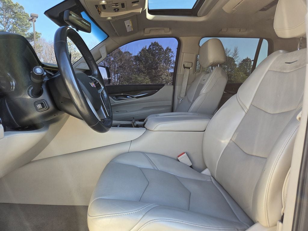 2020 Cadillac Escalade Luxury