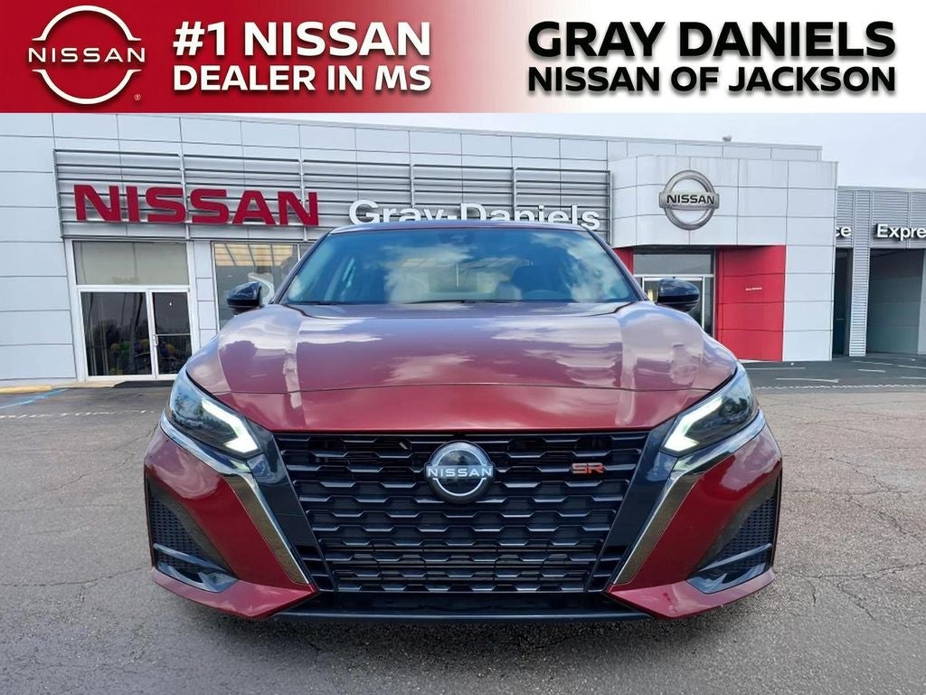 2024 Nissan Altima 2.0 SR
