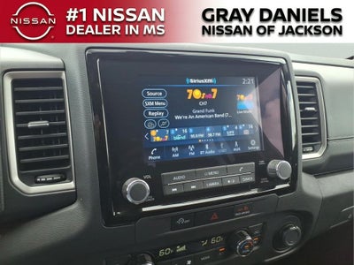 2024 Nissan Frontier SL