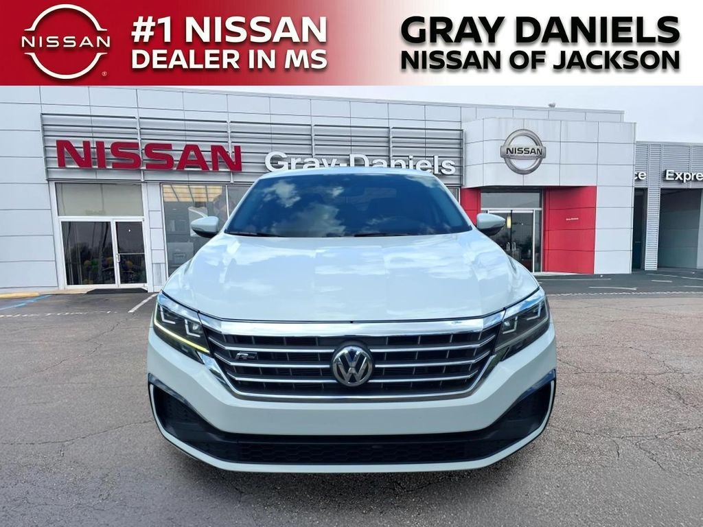 2020 Volkswagen Passat 2.0T R-Line