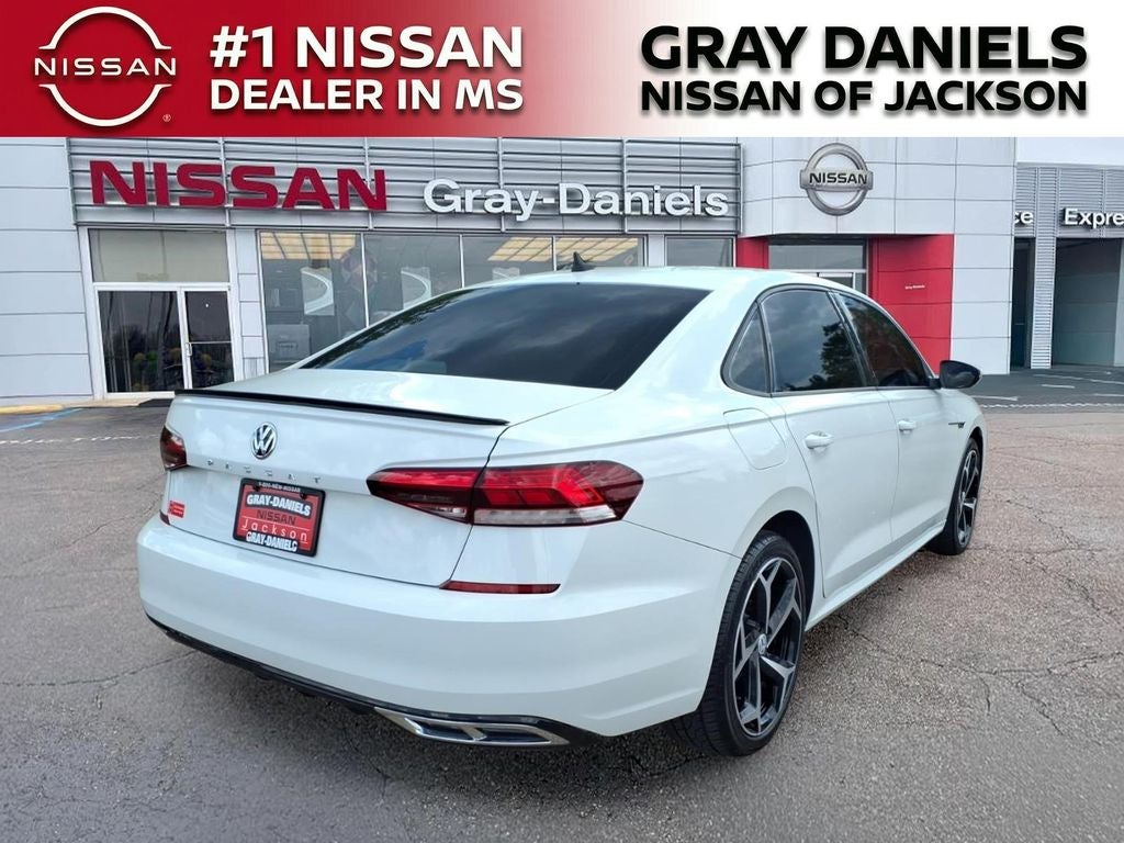 2020 Volkswagen Passat 2.0T R-Line
