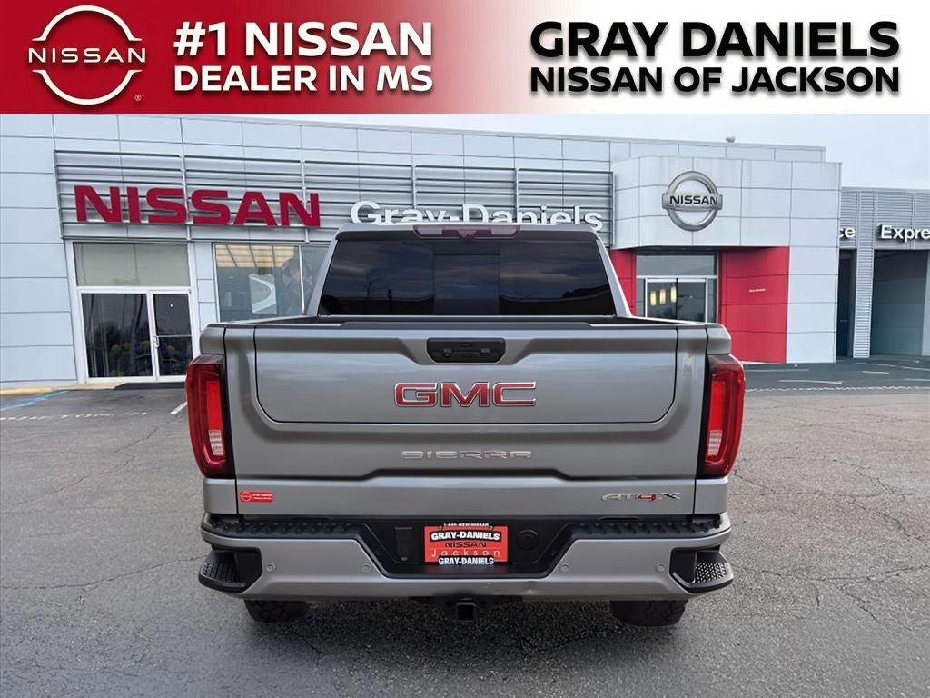 2023 GMC Sierra 1500 AT4X
