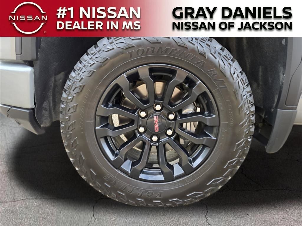 2023 GMC Sierra 1500 AT4X