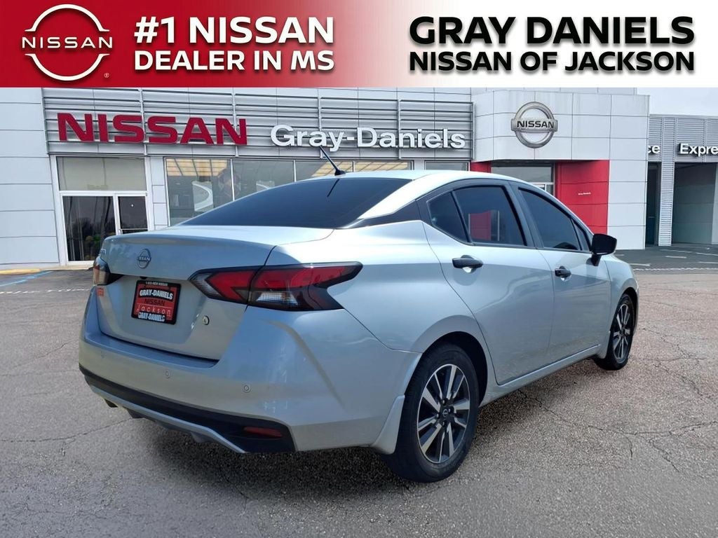 2025 Nissan Versa 1.6 S