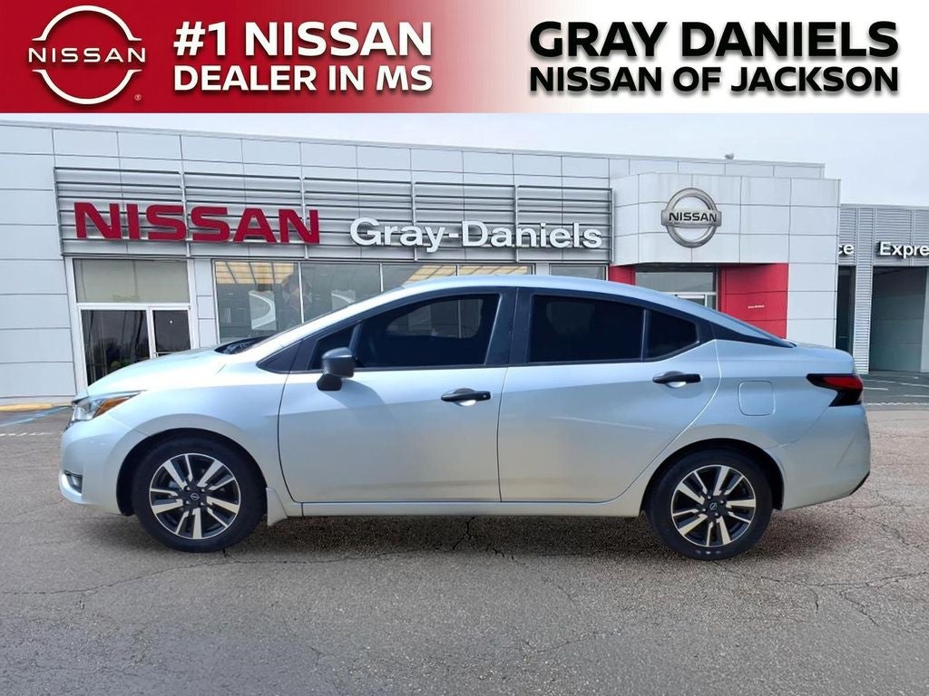 2025 Nissan Versa 1.6 S