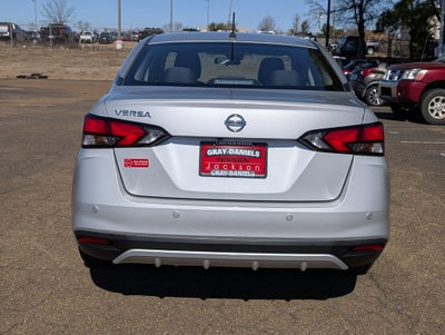 2021 Nissan Versa 1.6 S