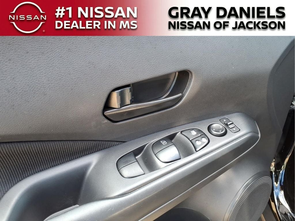 2025 Nissan Kicks Play S