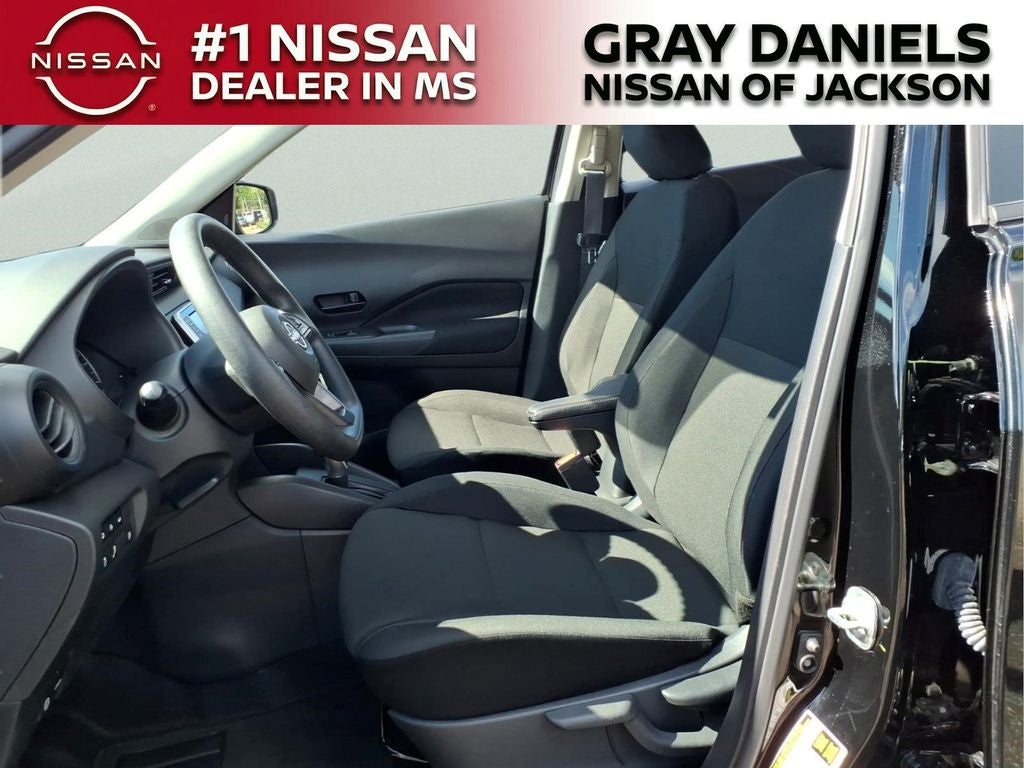 2025 Nissan Kicks Play S
