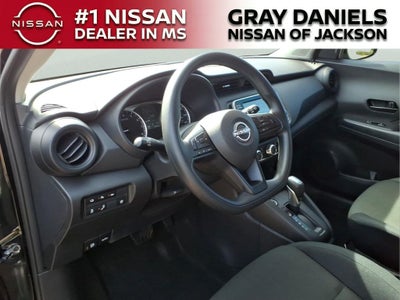 2025 Nissan Kicks Play S