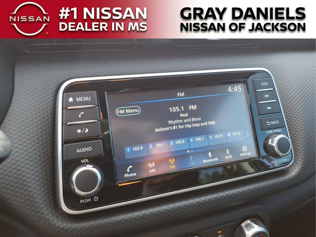 2025 Nissan Kicks Play S