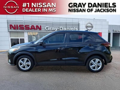 2025 Nissan Kicks Play S