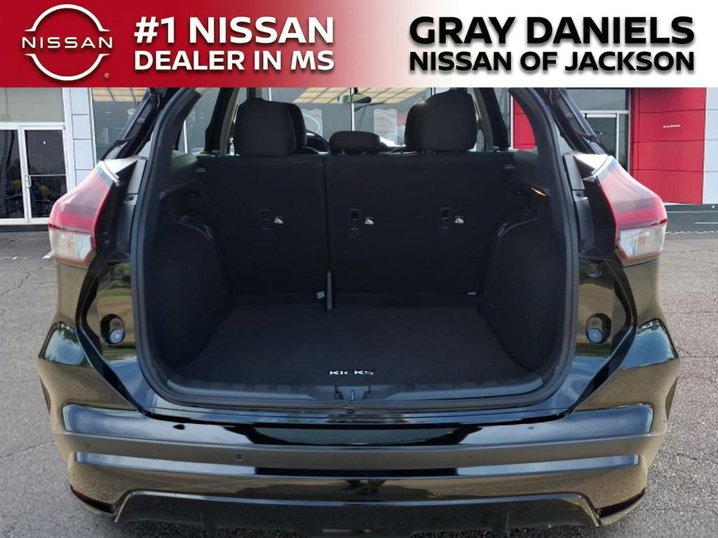 2025 Nissan Kicks Play S