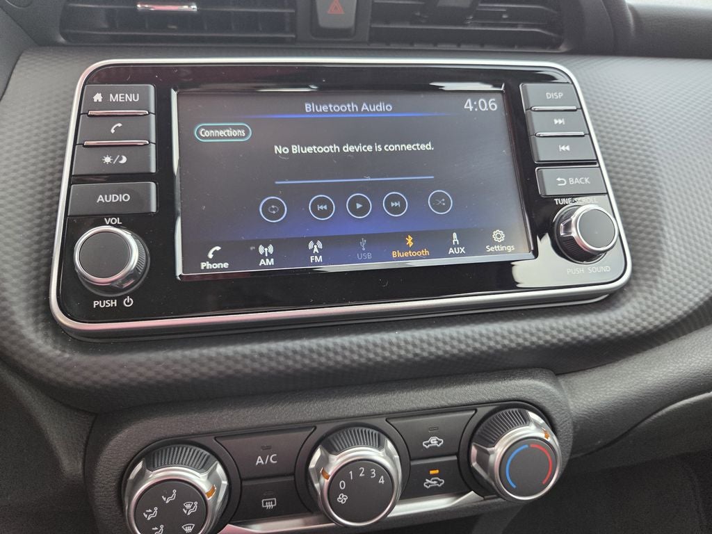 2025 Nissan Kicks Play S