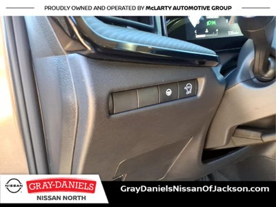 2027 Nissan Kicks SR