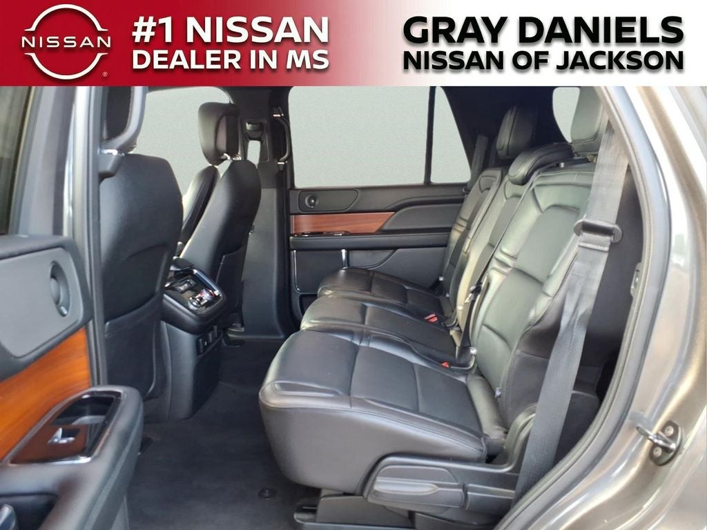 2018 Lincoln Navigator Select
