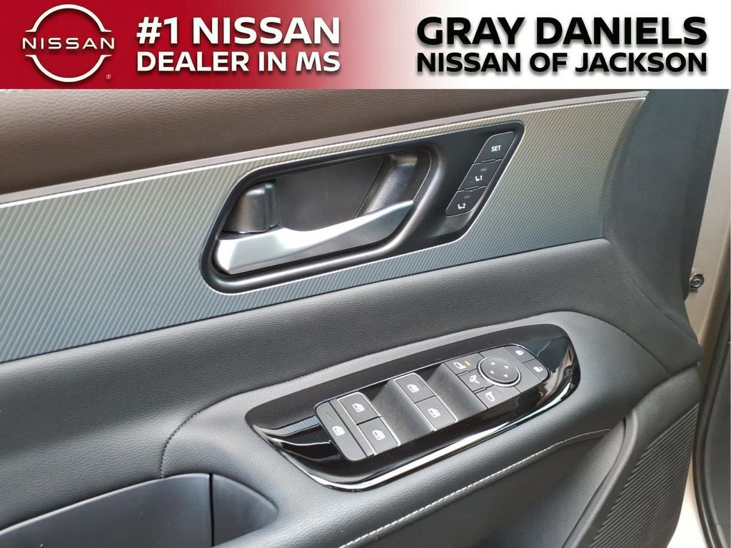 2025 Nissan Murano Platinum