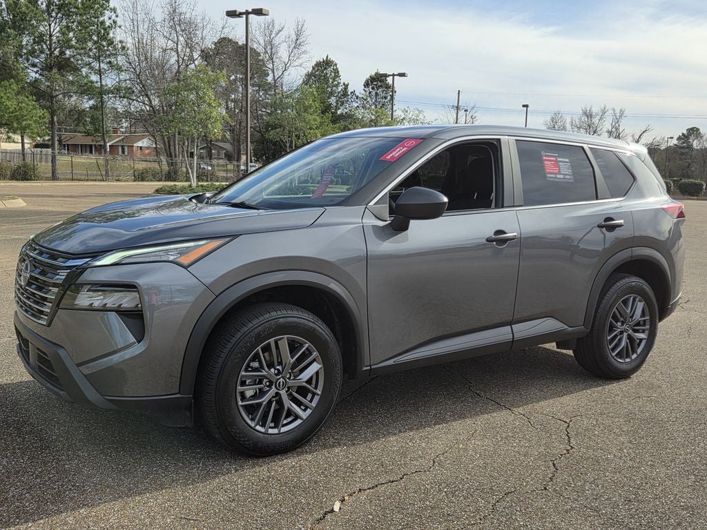 2025 Nissan Rogue S