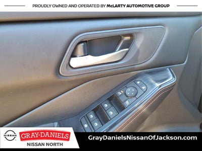 2025 Nissan Rogue Rock Creek